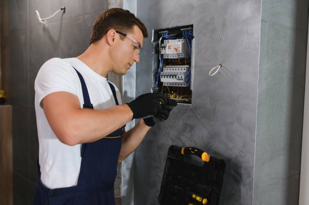 Best Circuit Breaker Repair  in Lakeway, TX